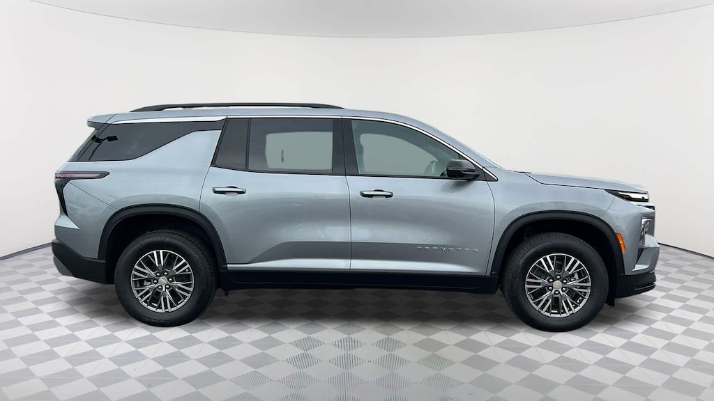 New 2026 Chevrolet Traverse LT SUV