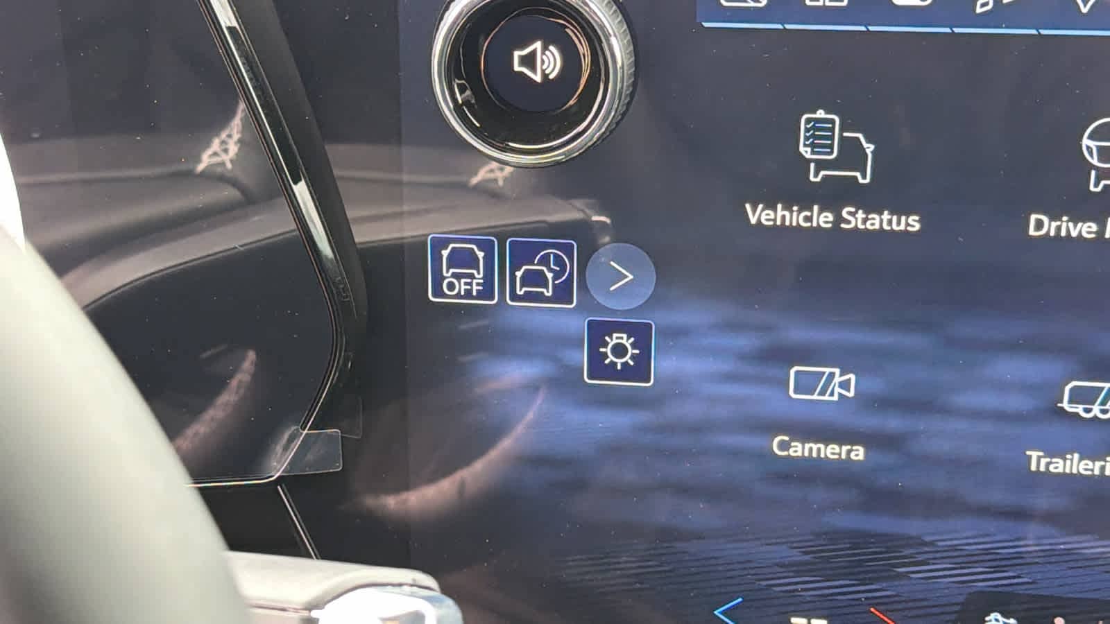 Thumbnail: 2026 Chevrolet Blazer EV - 17