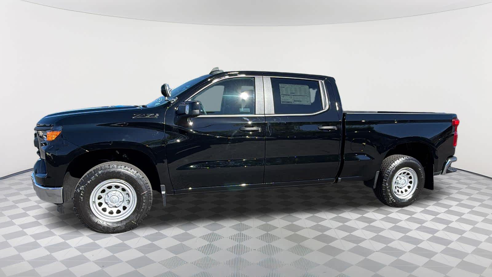 Thumbnail: 2026 Chevrolet Silverado 1500 - 8