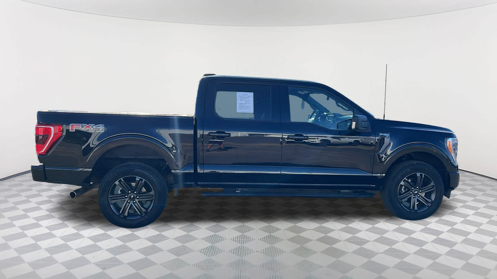 Thumbnail: 2022 Ford F-150 - 4