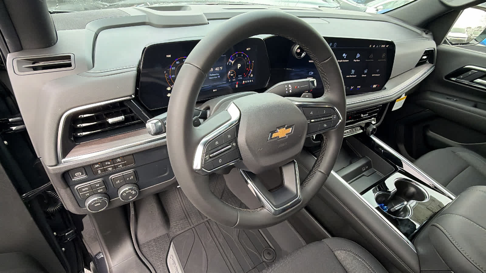 Thumbnail: 2026 Chevrolet Tahoe - 10