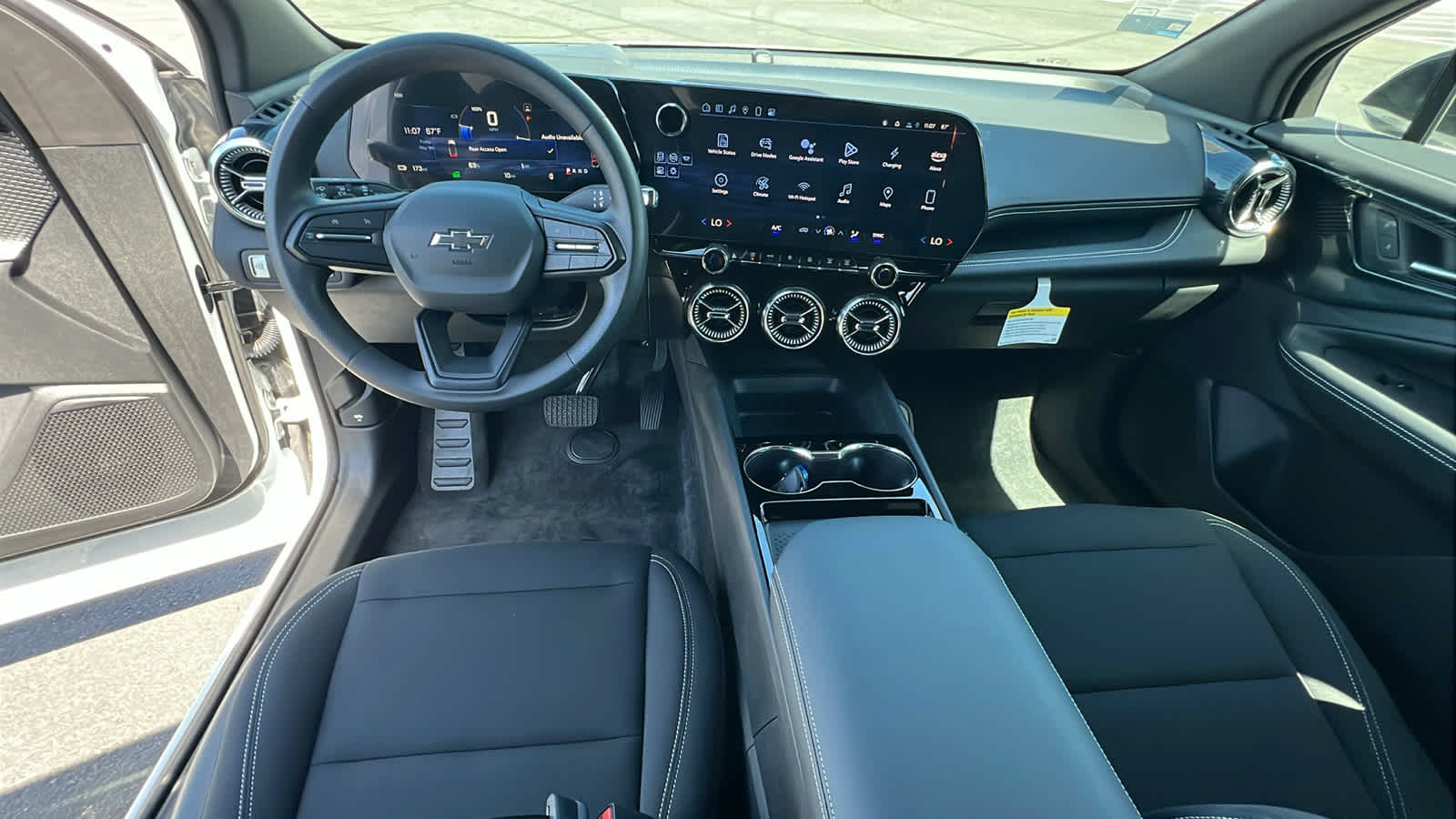Thumbnail: 2024 Chevrolet Blazer EV - 26