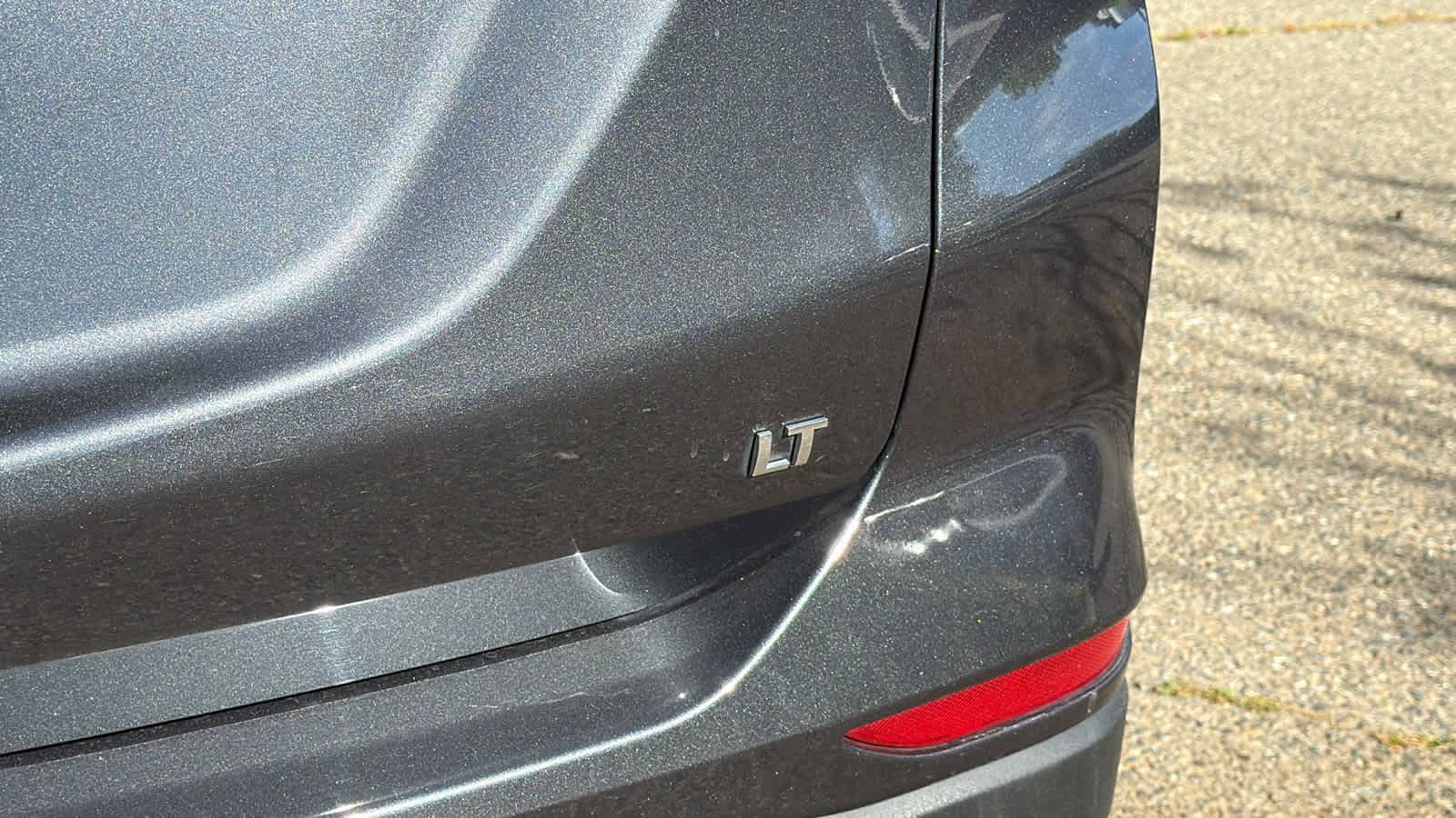 Thumbnail: 2022 Chevrolet Equinox - 19