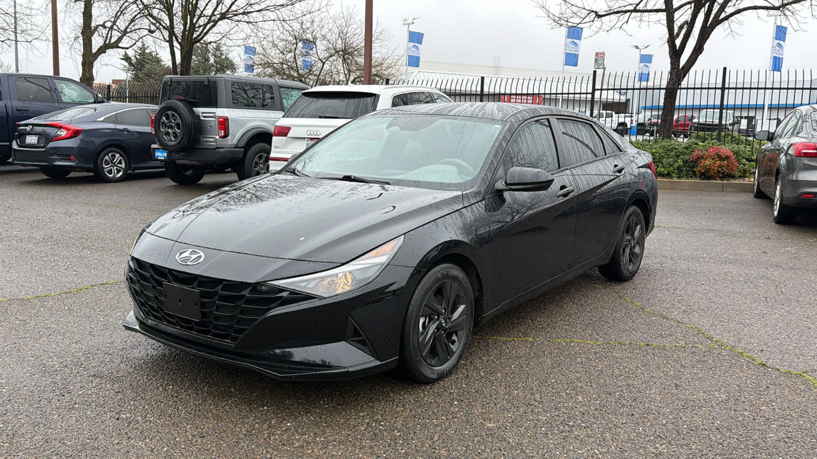 Thumbnail: 2023 Hyundai Elantra - 1