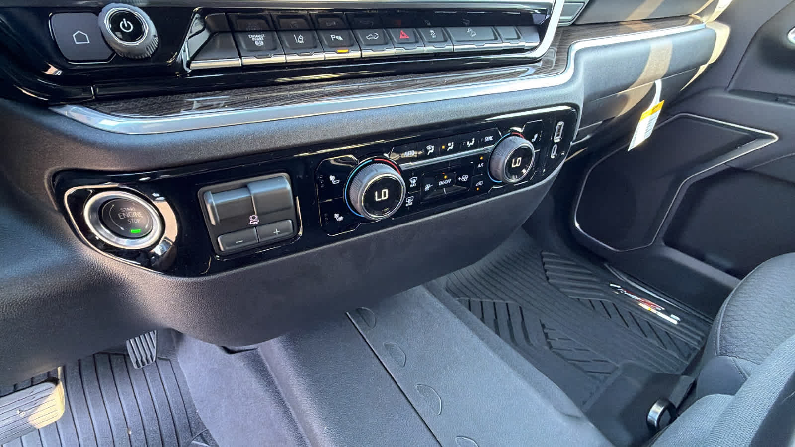 2026 Chevrolet Silverado 2500 HD LT - Photo 14