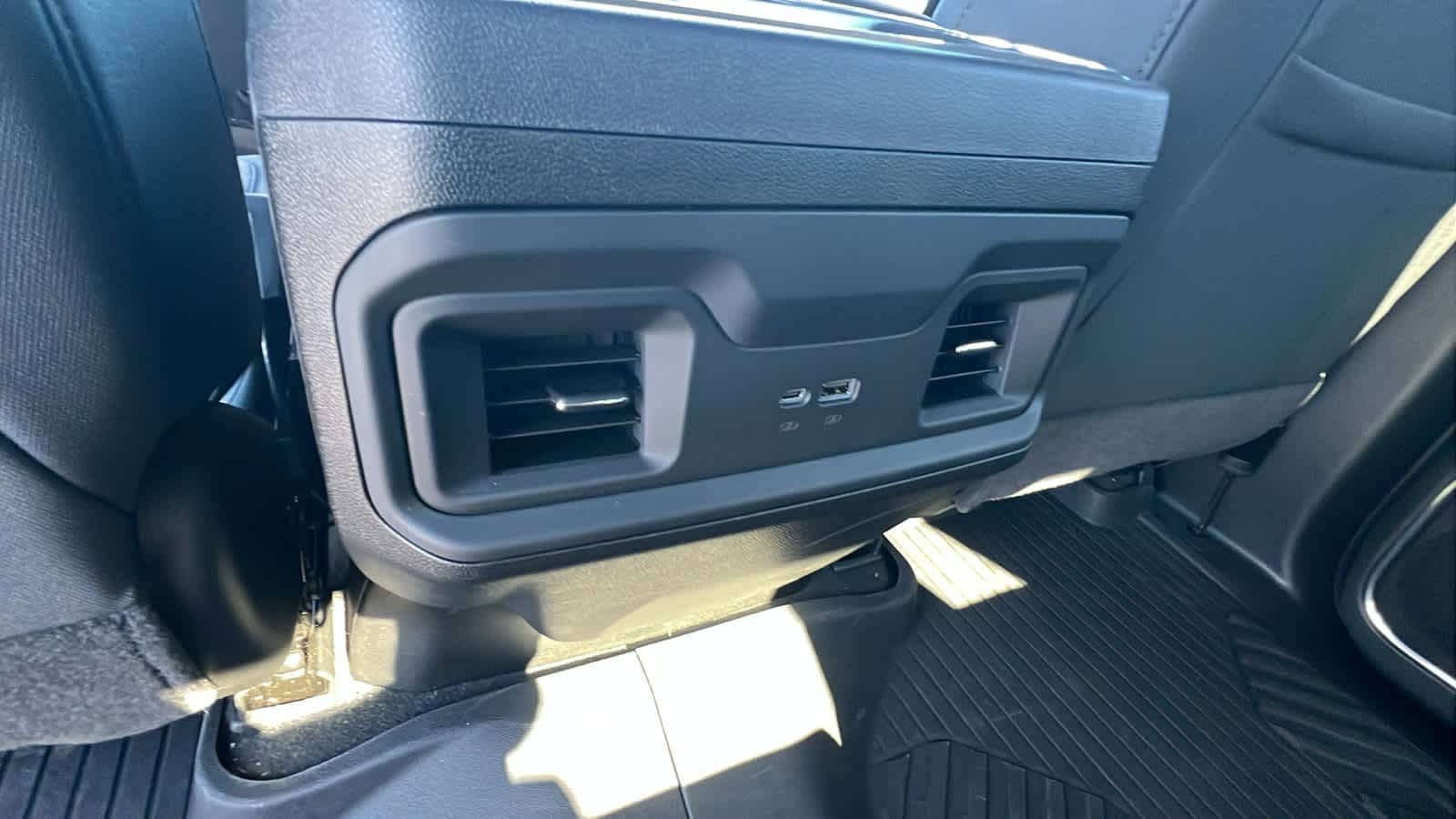 Thumbnail: 2025 Chevrolet Silverado 1500 - 25