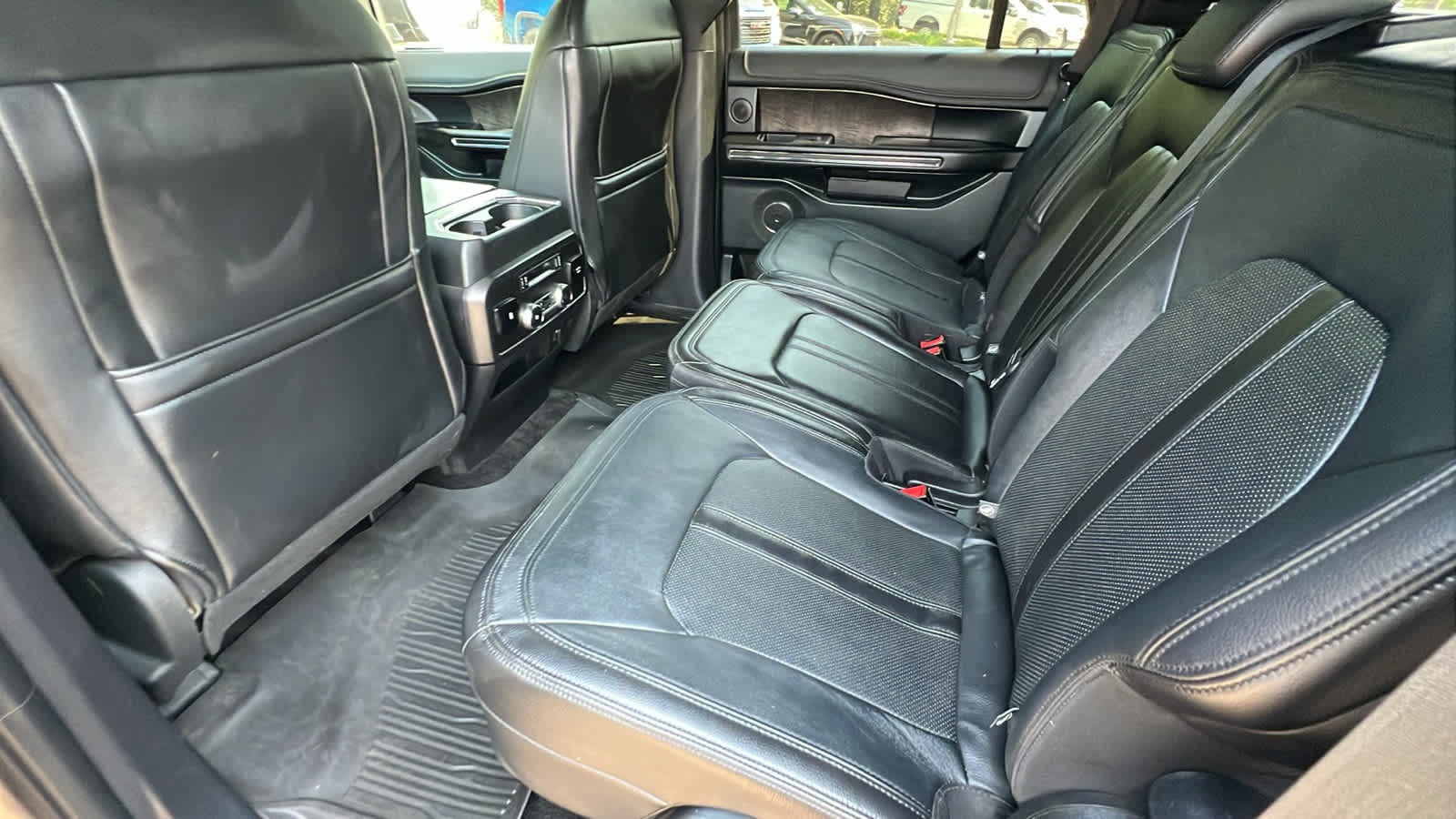 Thumbnail: 2018 Ford Expedition - 17