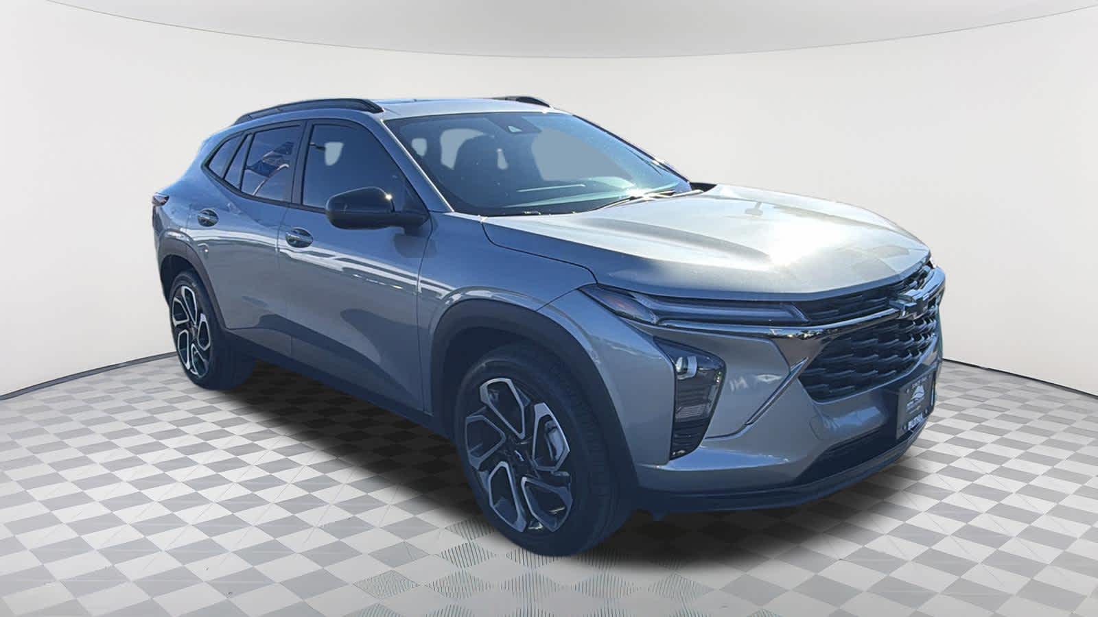2026 Chevrolet Trax RS - Photo 3