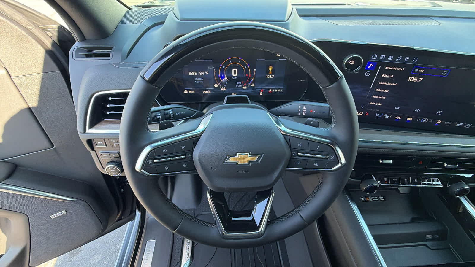 2026 Chevrolet Suburban High Country - Photo 18