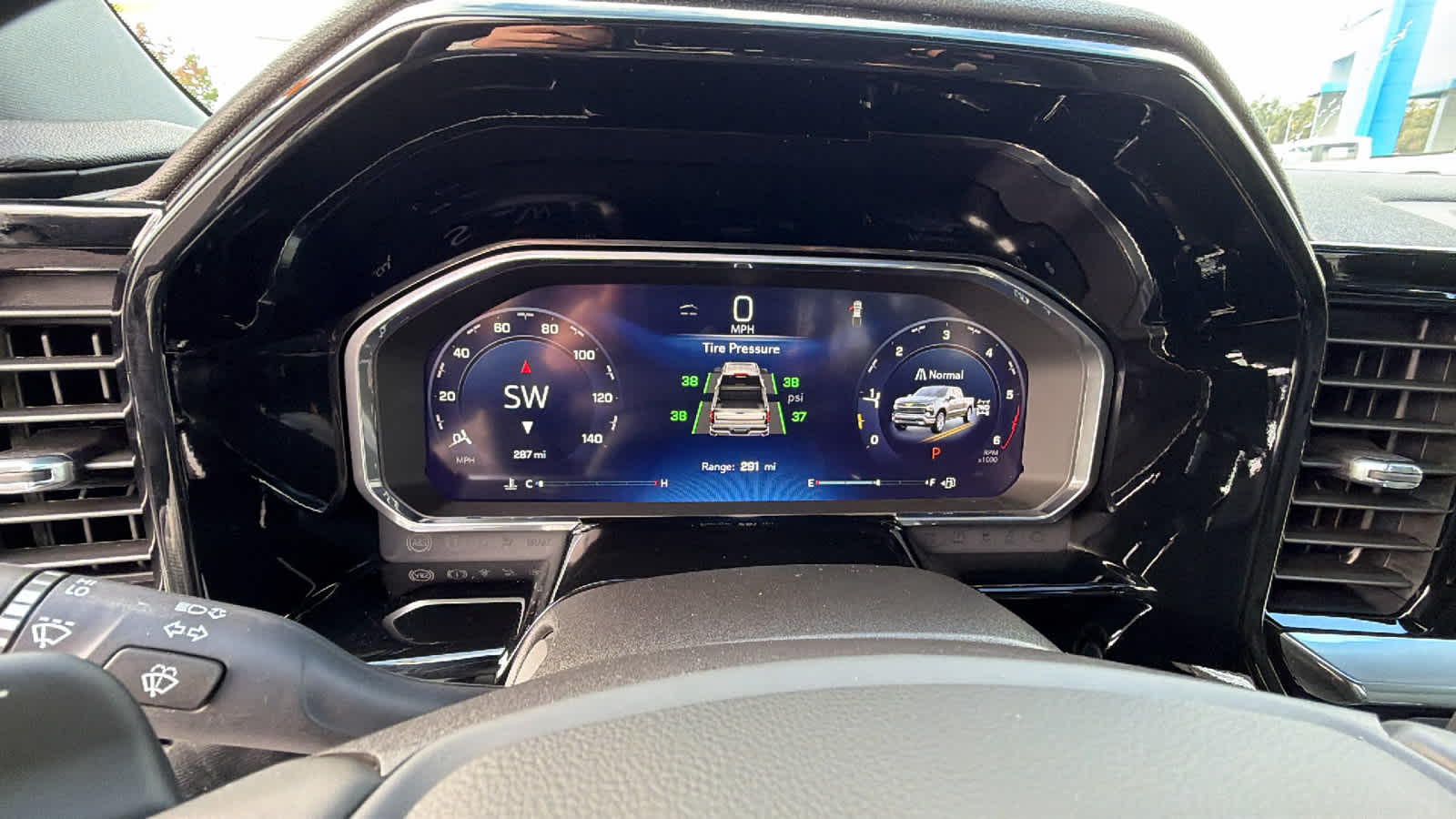 Thumbnail: 2026 Chevrolet Silverado 1500 - 21