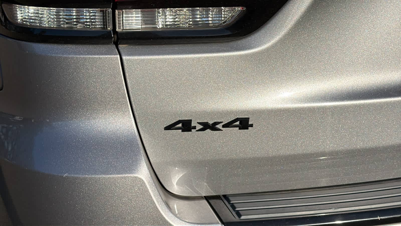 Thumbnail: 2018 Jeep Grand Cherokee - 19