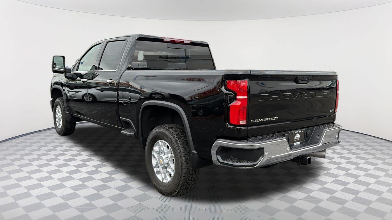 Thumbnail: 2026 Chevrolet Silverado 2500 - 7