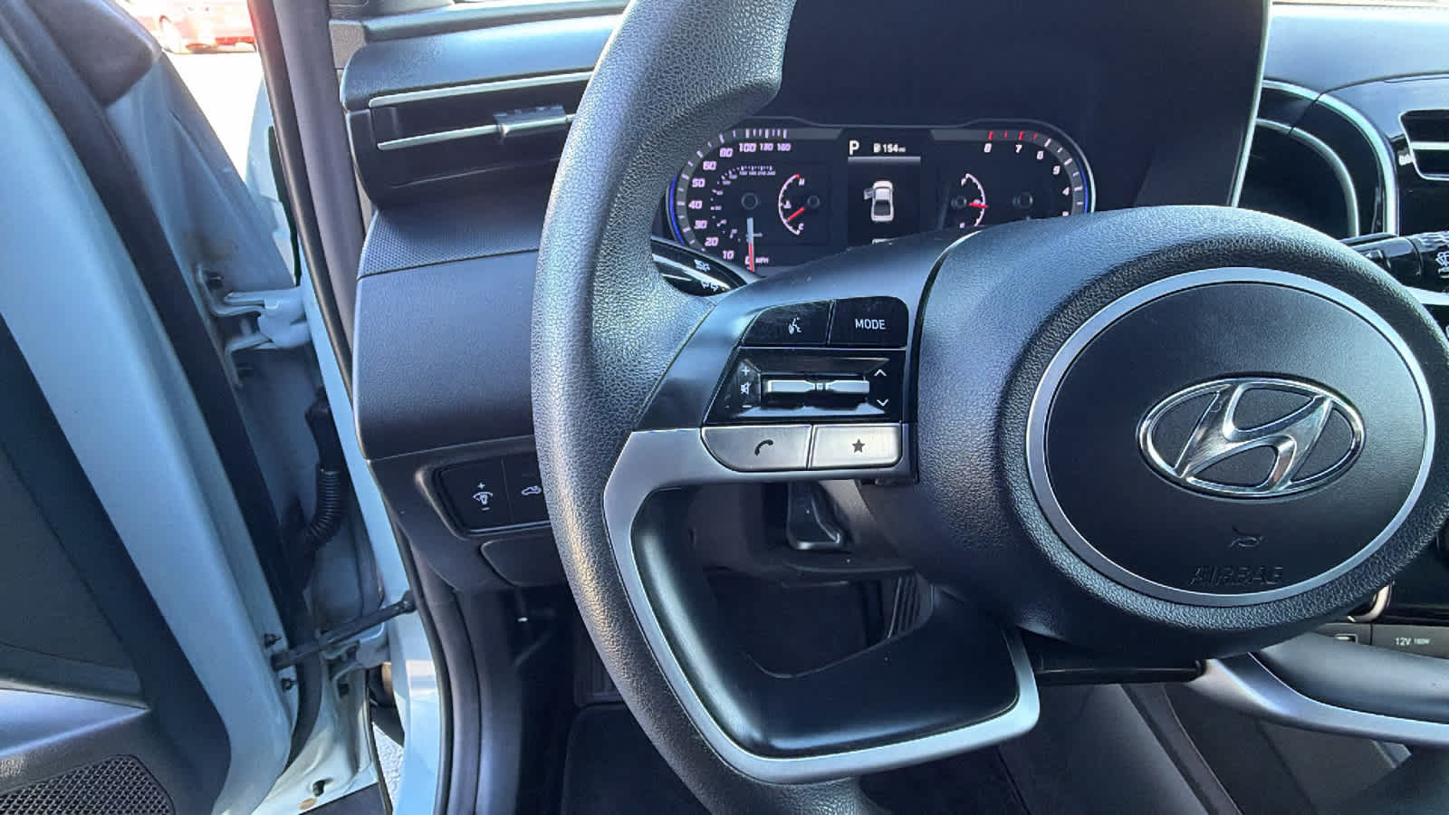 Thumbnail: 2023 Hyundai Santa Cruz - 19