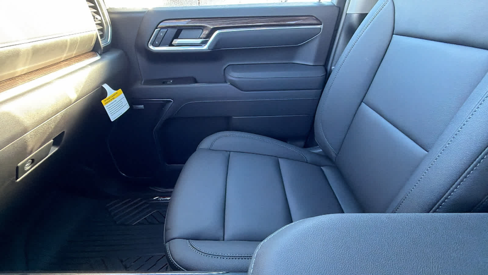 Thumbnail: 2026 Chevrolet Silverado 1500 - 12