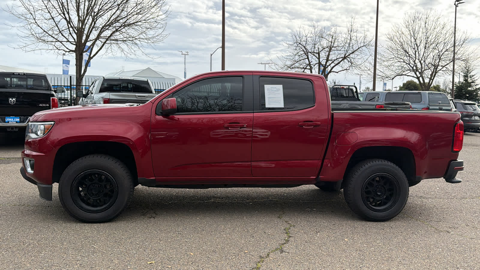 Thumbnail: 2019 Chevrolet Colorado - 8