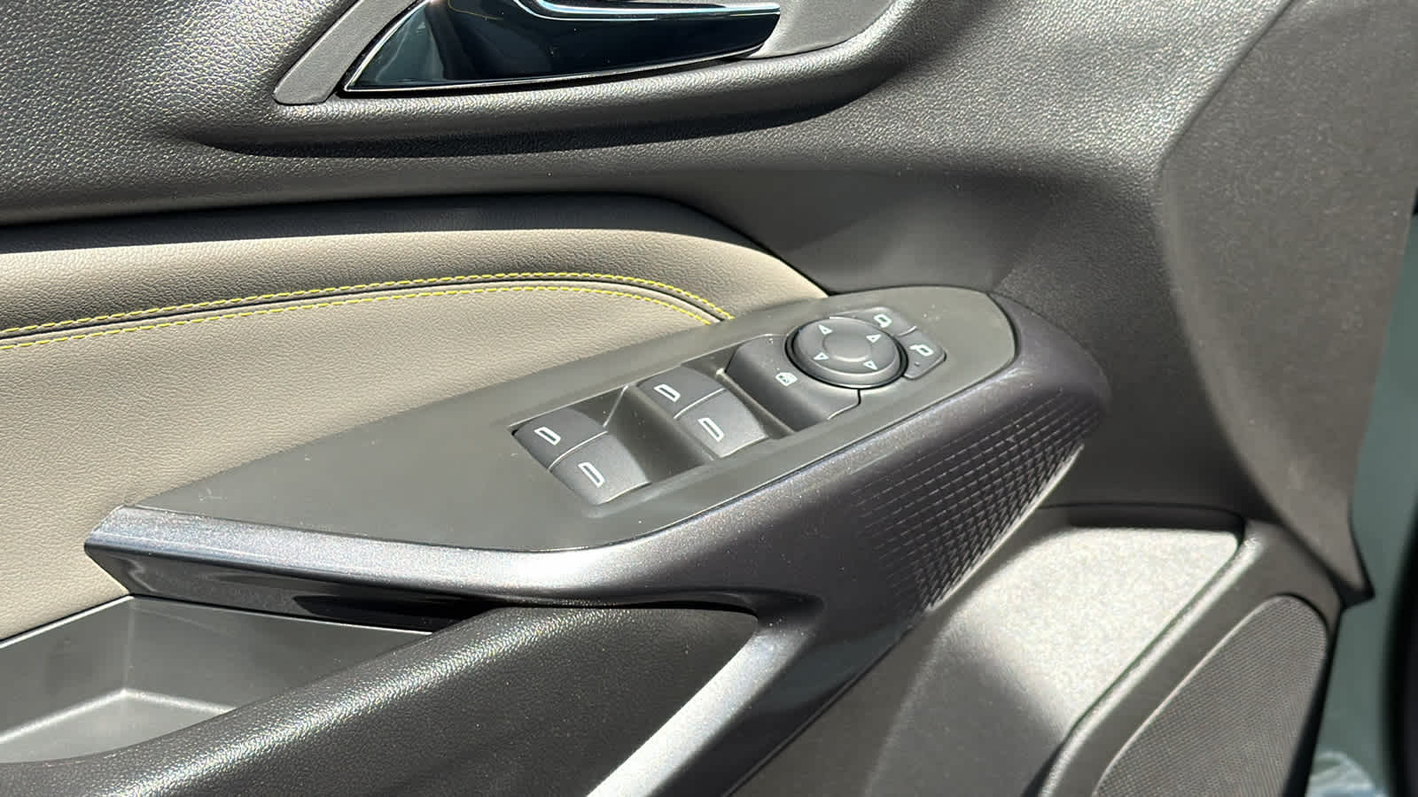 Thumbnail: 2026 Chevrolet Trax - 22