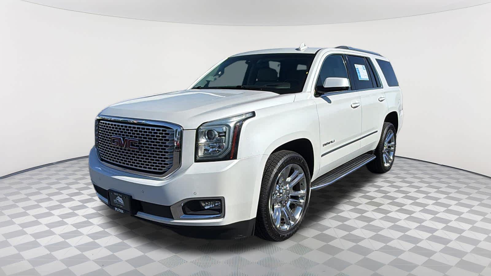 2016 GMC Yukon 4WD Denali's photo