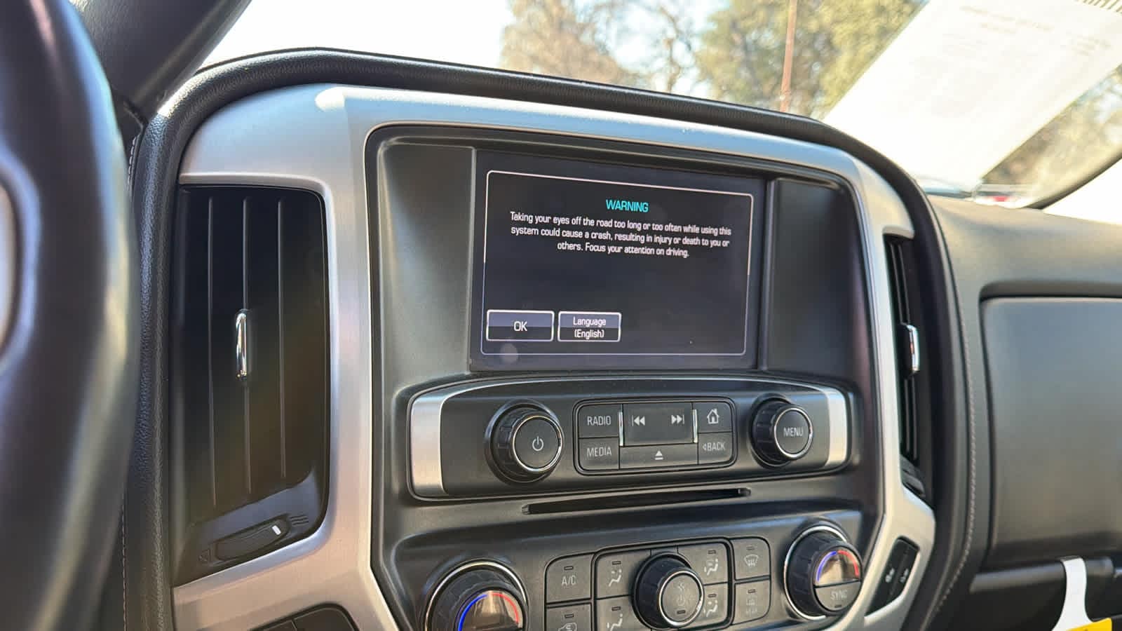 Thumbnail: 2018 GMC Sierra 2500 - 14