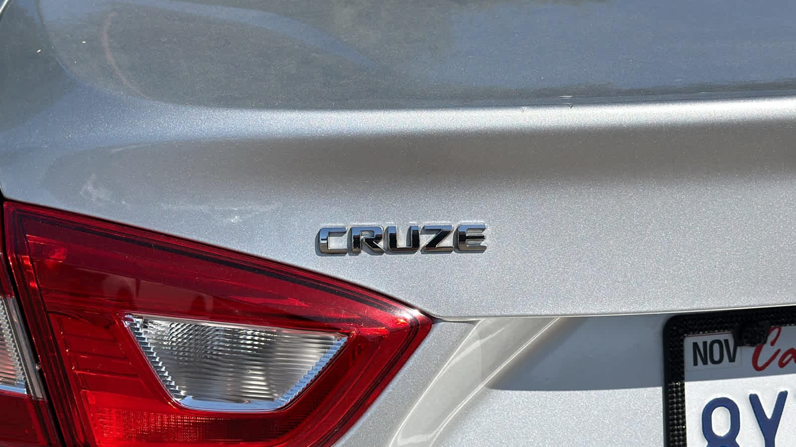Thumbnail: 2019 Chevrolet Cruze - 19