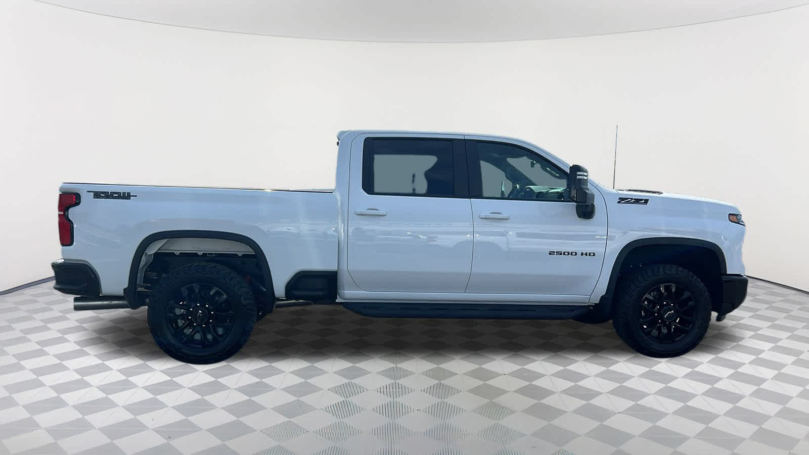 Thumbnail: 2025 Chevrolet Silverado 2500 - 4