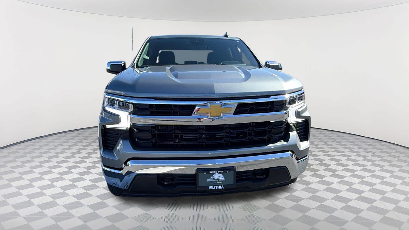 Thumbnail: 2026 Chevrolet Silverado 1500 - 2
