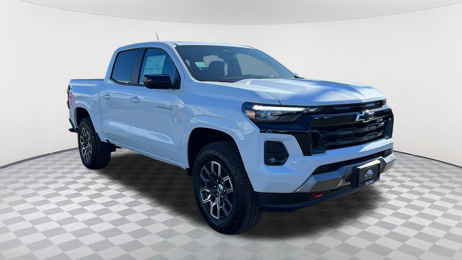 Thumbnail: 2026 Chevrolet Colorado - 3