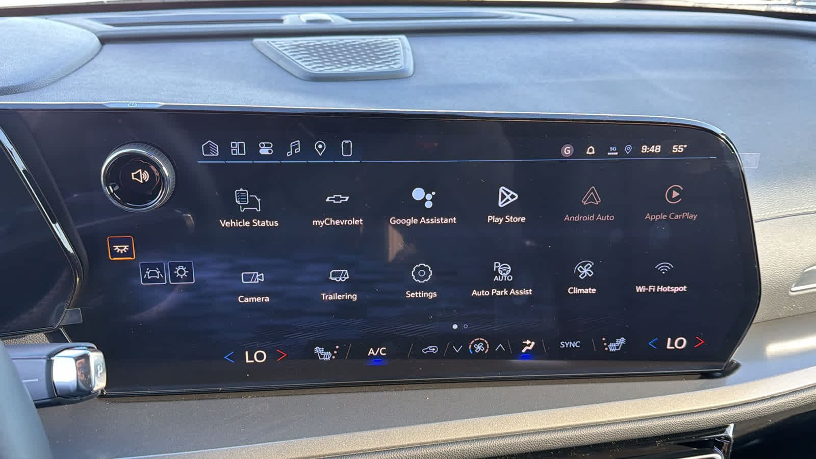 Thumbnail: 2026 Chevrolet Traverse - 15