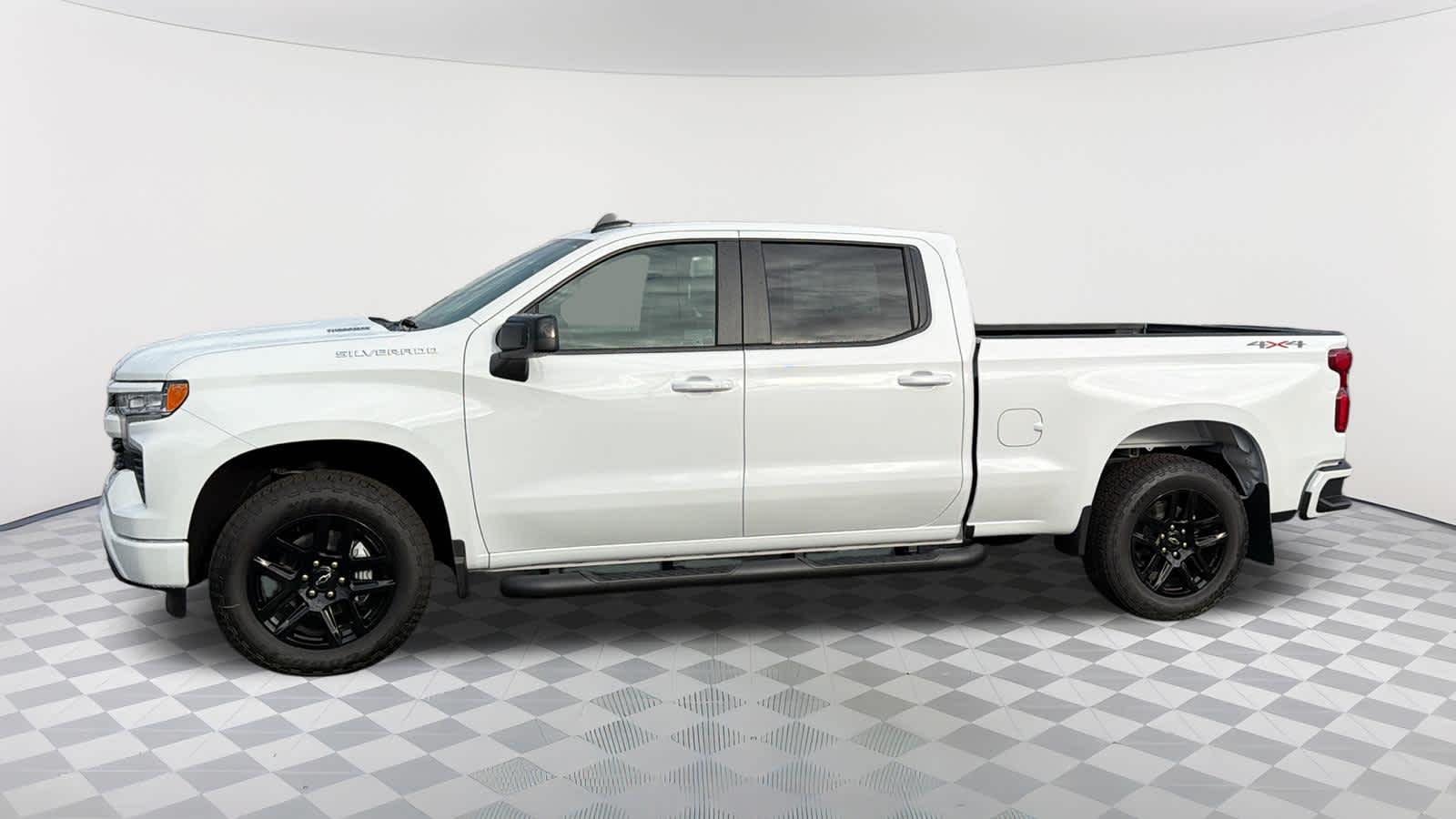 Thumbnail: 2026 Chevrolet Silverado 1500 - 8
