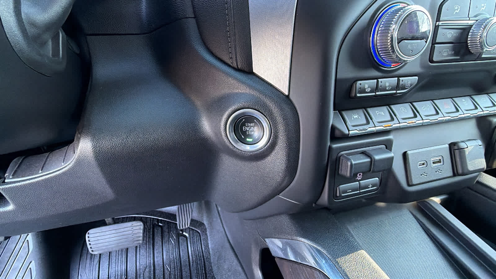 Thumbnail: 2019 GMC Sierra 1500 - 17