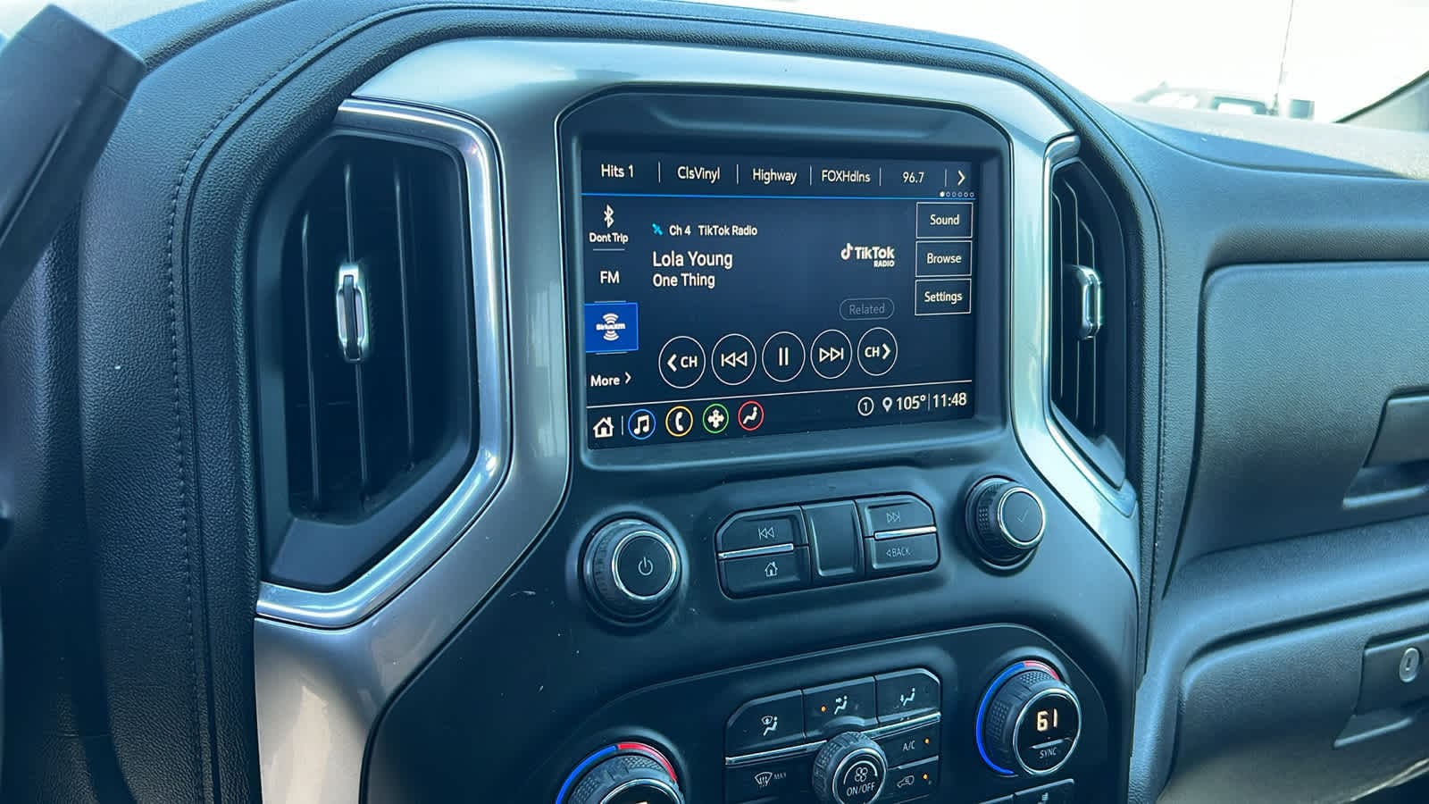 Thumbnail: 2020 Chevrolet Silverado 1500 - 14