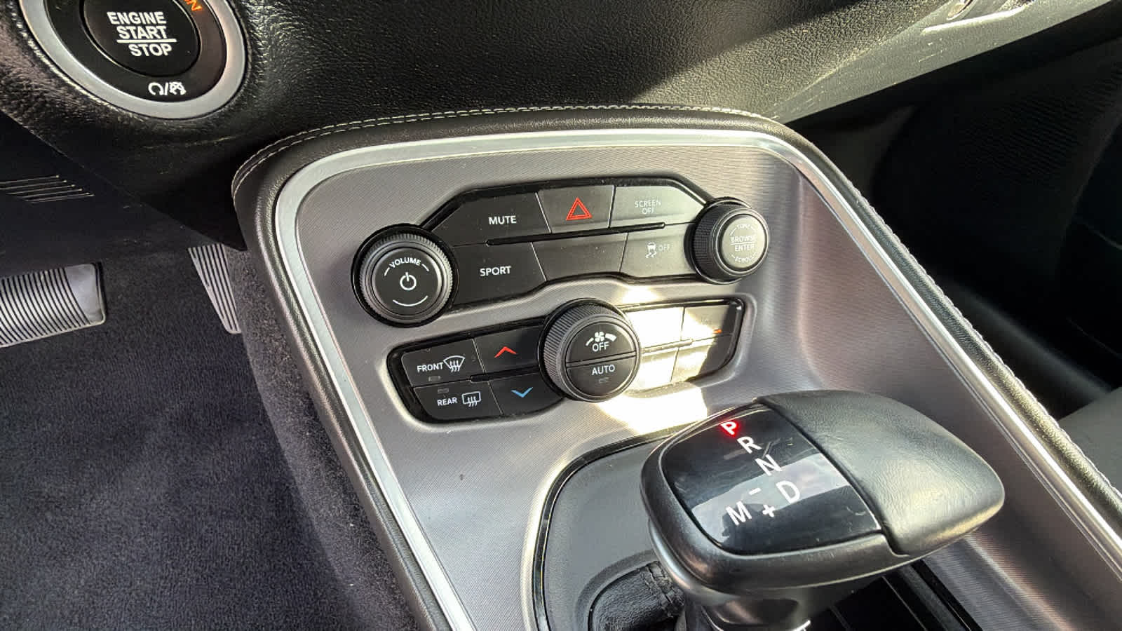 Thumbnail: 2020 Dodge Challenger - 14