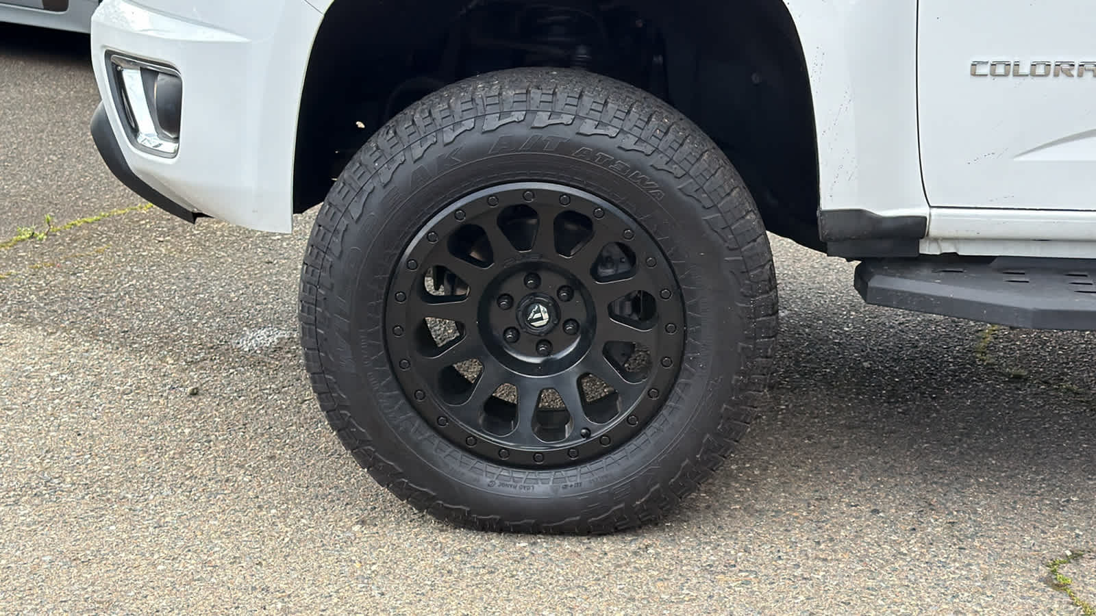 Thumbnail: 2016 Chevrolet Colorado - 9