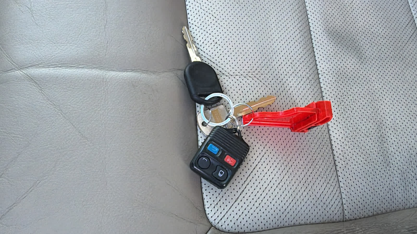 Thumbnail: 2003 Ford Expedition - 29