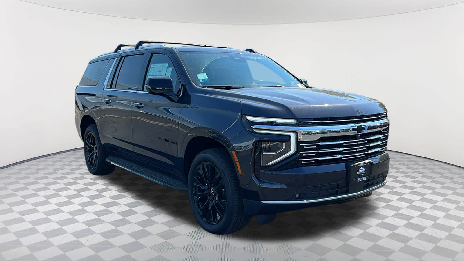 Thumbnail: 2025 Chevrolet Suburban - 3