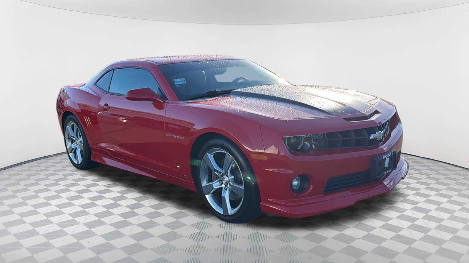 Thumbnail: 2010 Chevrolet Camaro - 3