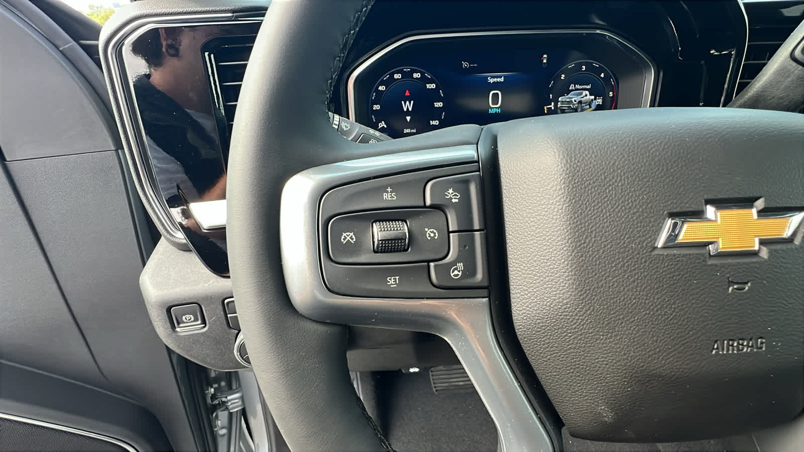 Thumbnail: 2026 Chevrolet Silverado 2500 - 19