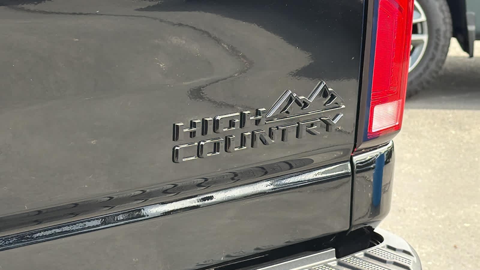 Thumbnail: 2026 Chevrolet Silverado 2500 - 28