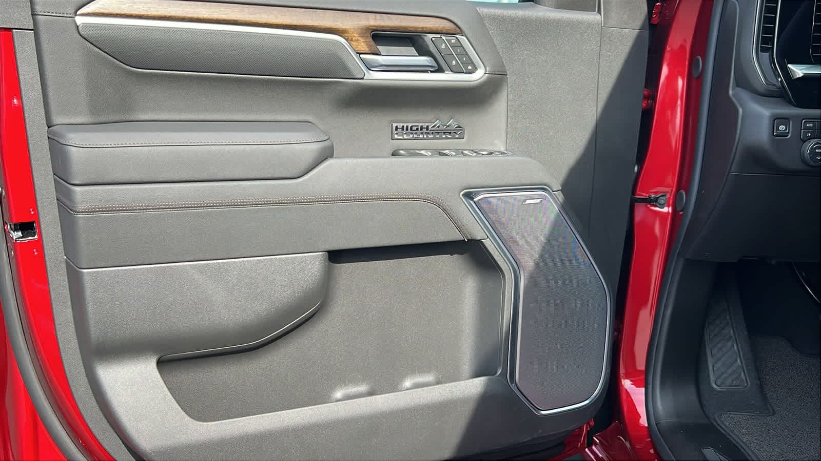 Thumbnail: 2026 Chevrolet Silverado 1500 - 23