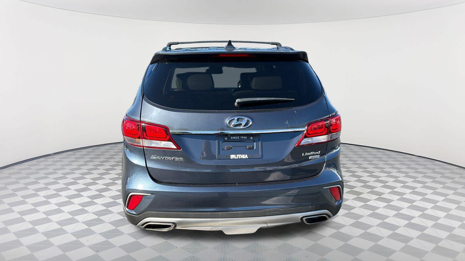 Thumbnail: 2017 Hyundai Santa Fe - 6