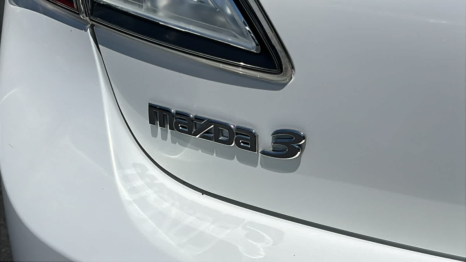 Thumbnail: 2012 Mazda Mazda3 - 28