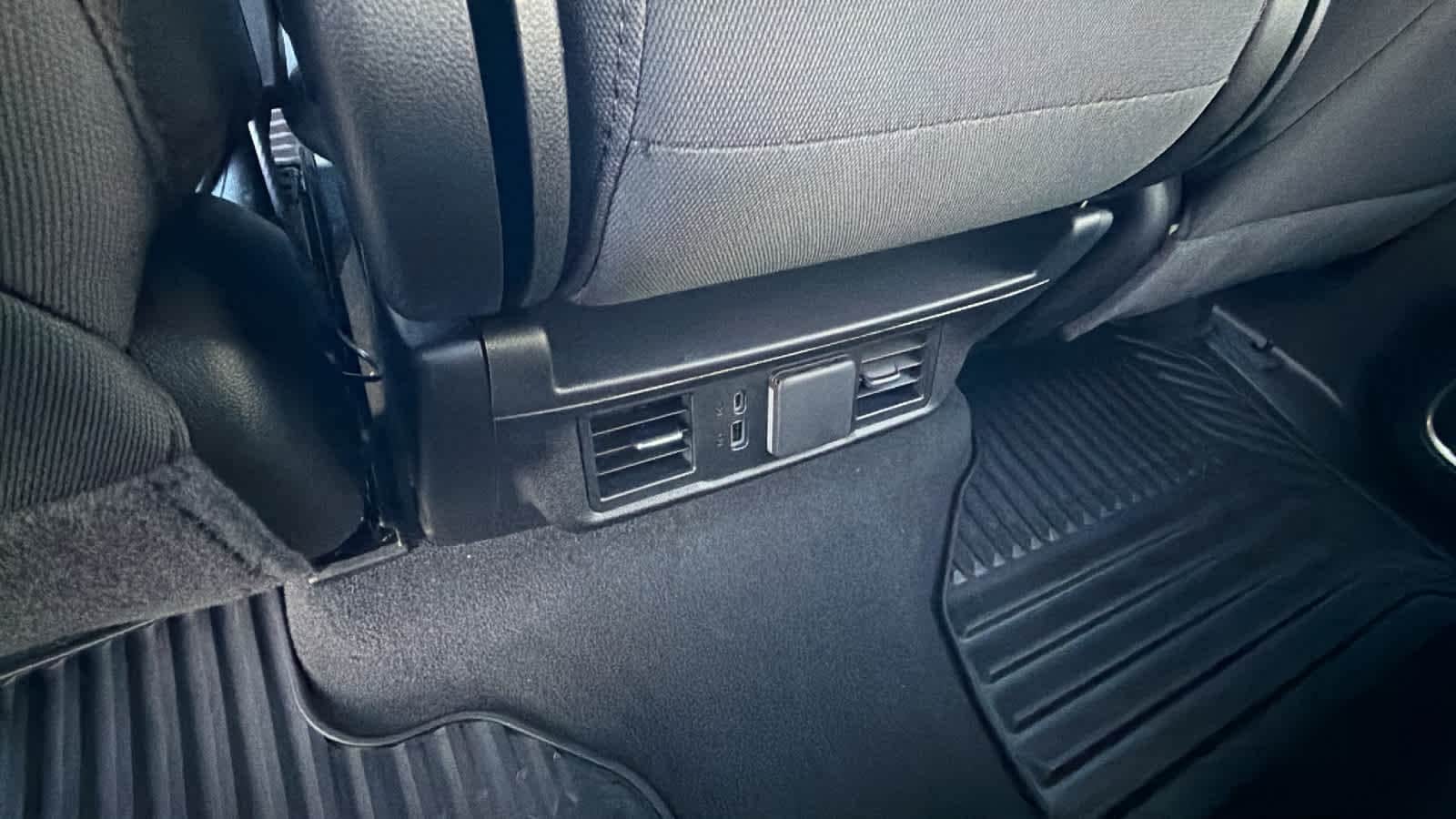 Thumbnail: 2026 Chevrolet Silverado 1500 - 25