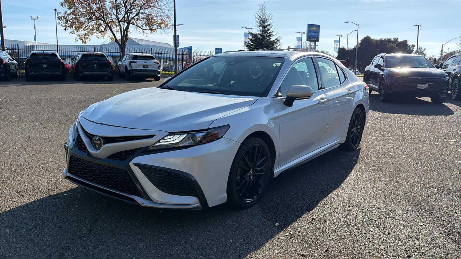 Thumbnail: 2022 Toyota Camry - 1