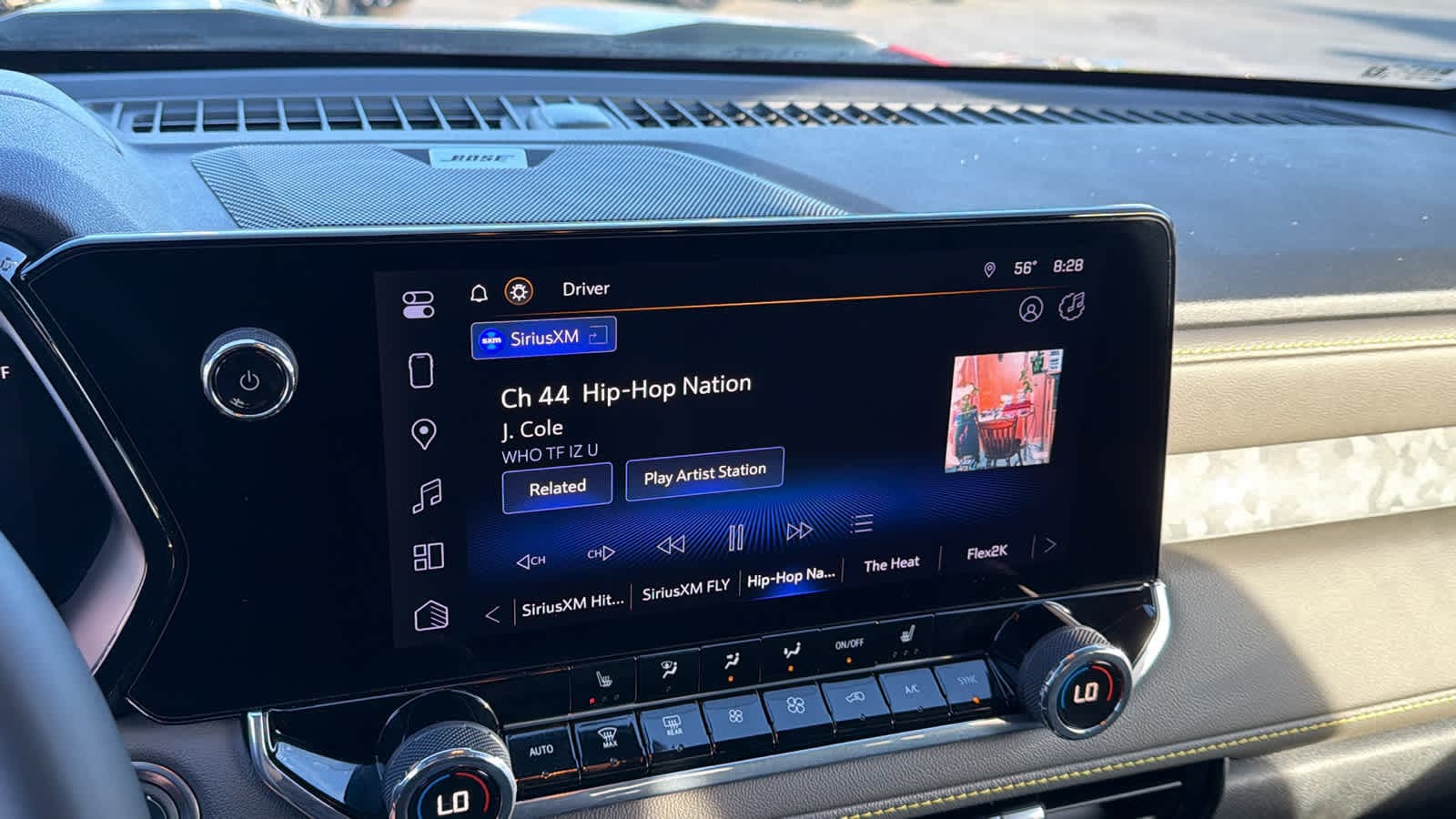 Thumbnail: 2024 Chevrolet Colorado - 15