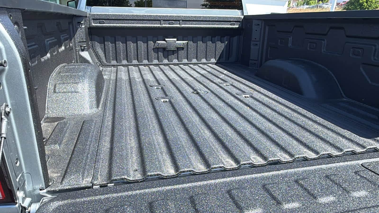 Thumbnail: 2026 Chevrolet Silverado 2500 - 27