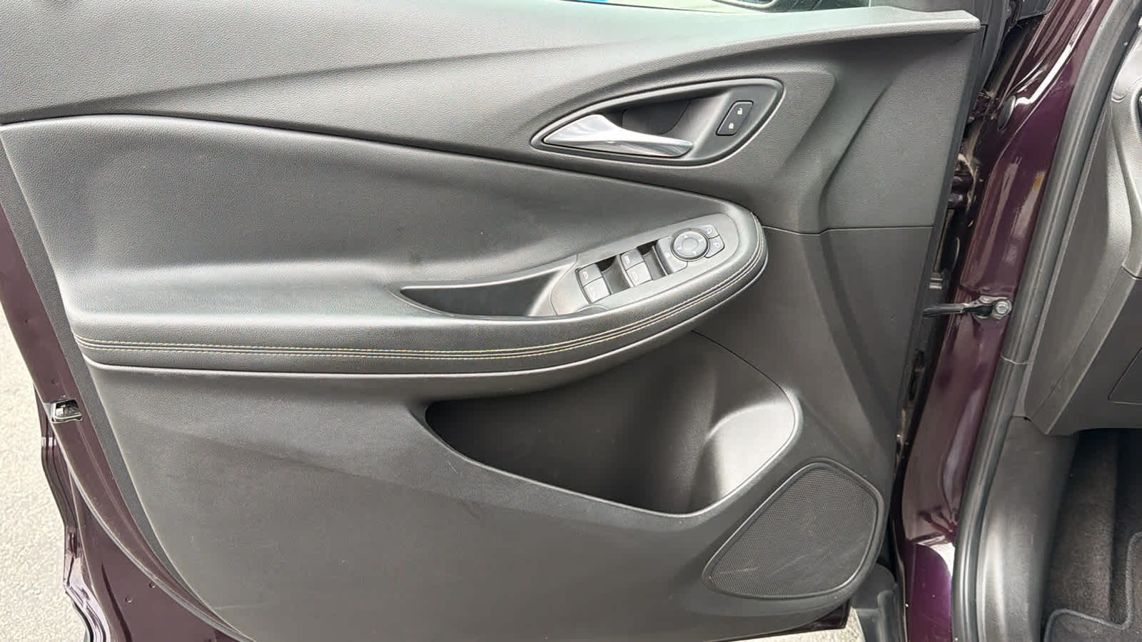 Thumbnail: 2020 Buick Encore GX - 23