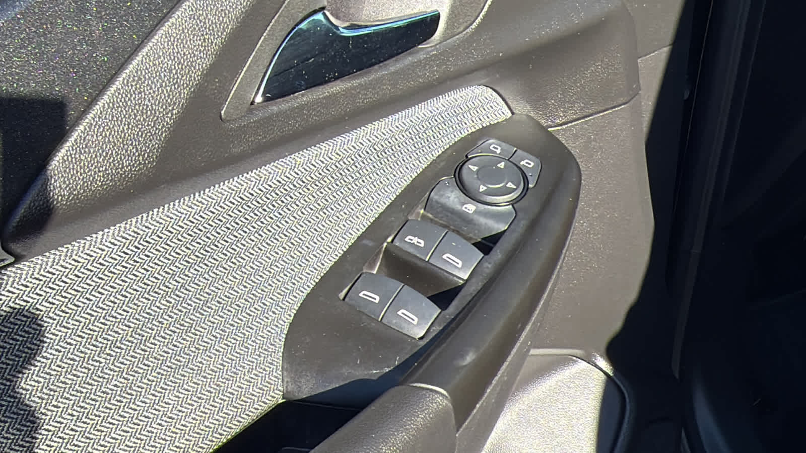 Thumbnail: 2023 Chevrolet TrailBlazer - 22