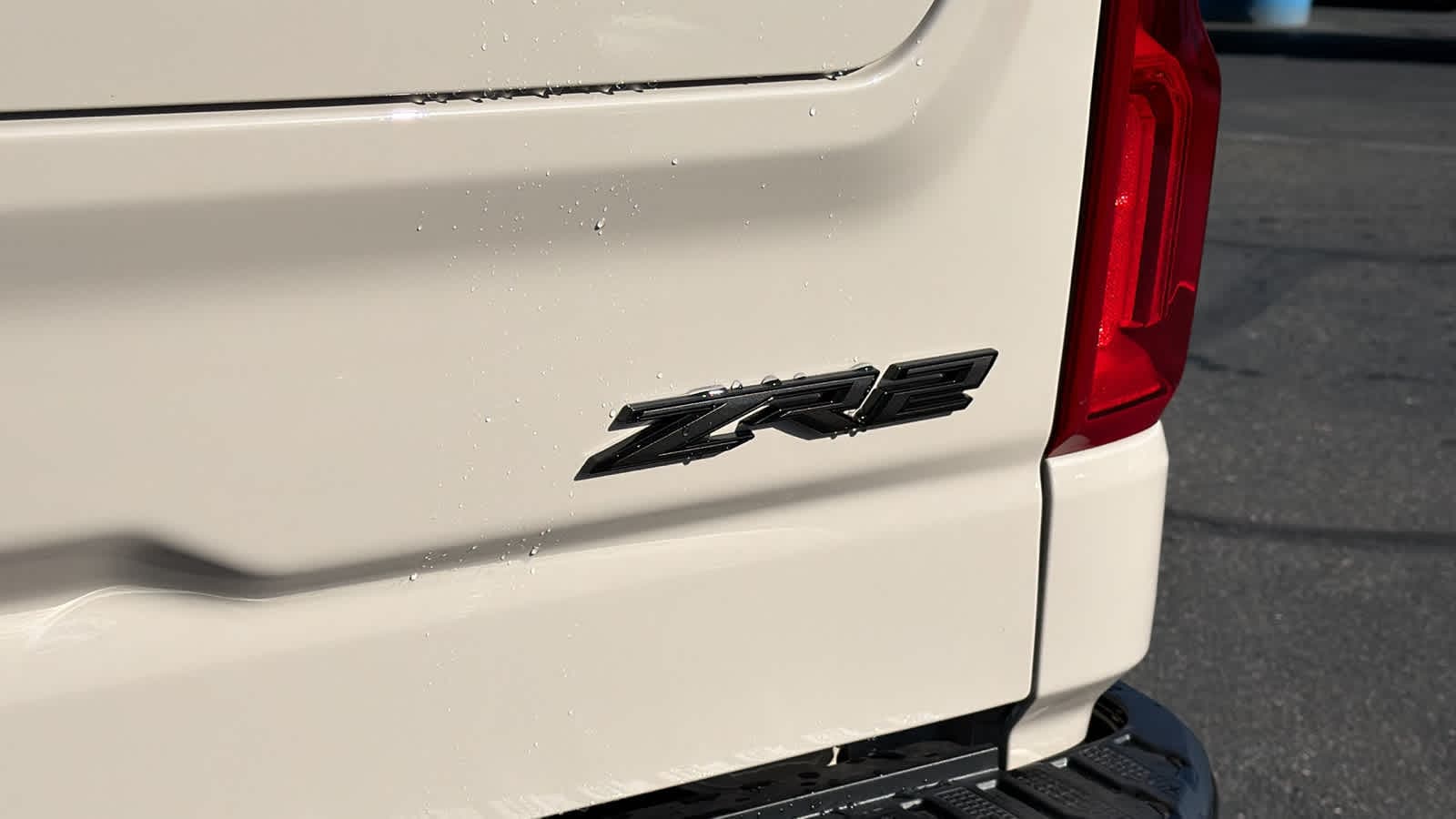 Thumbnail: 2026 Chevrolet Silverado 1500 - 28