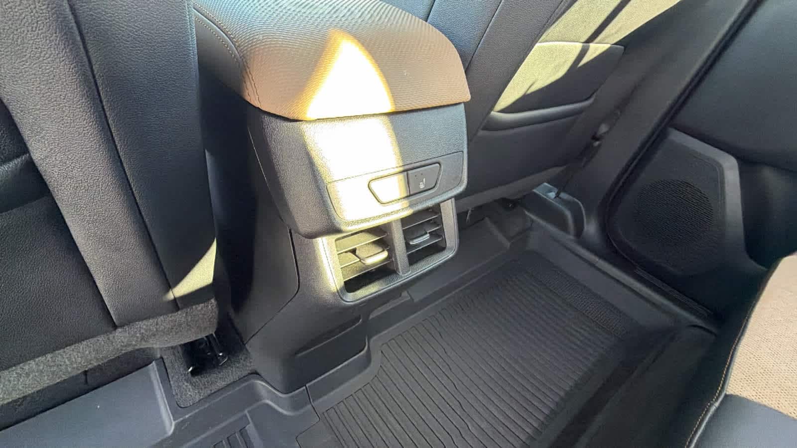 Thumbnail: 2026 Chevrolet Equinox - 25