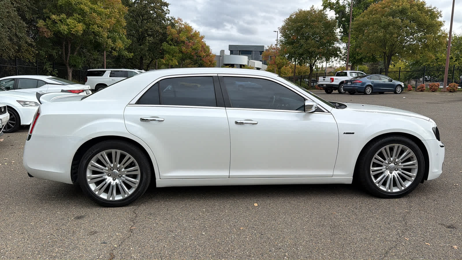 Thumbnail: 2014 Chrysler 300 - 4