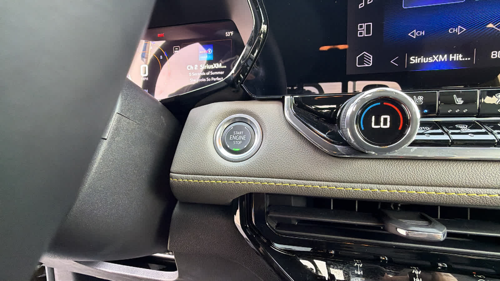 Thumbnail: 2025 Chevrolet Colorado - 17